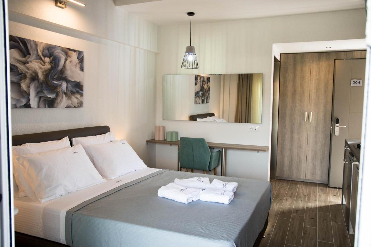 Aelia Luxury Apartments Nikiti  Ngoại thất bức ảnh
